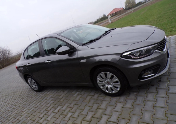 Fiat Tipo cena 45000 przebieg: 180000, rok produkcji 2019 z Gryfów Śląski małe 232
